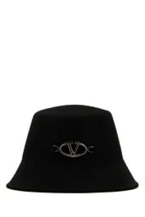 Black felt bucket hat    